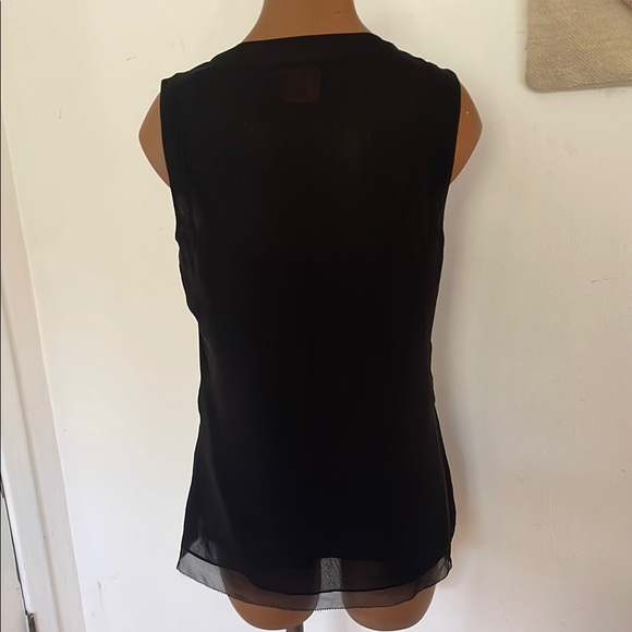 Tory Burch Silk Chiffon Black Sleeveless Women's Top with Seaming Details - Picture 7 of 10